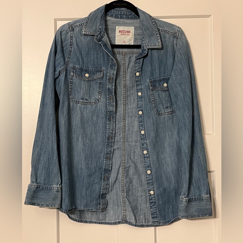 Mossimo supply denim button down